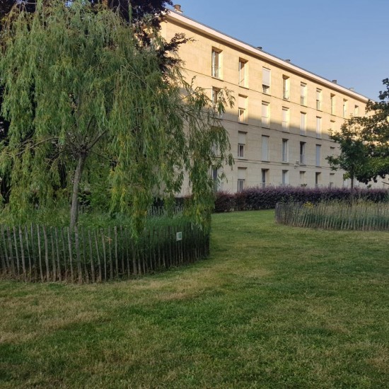 Prairies, zones de biodiversité, valorisation sur place des déchets